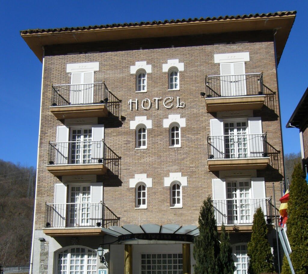 Edelweiss Hotel Camprodon